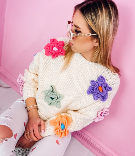 Sweter z kwiatkami FLOWERS 3D